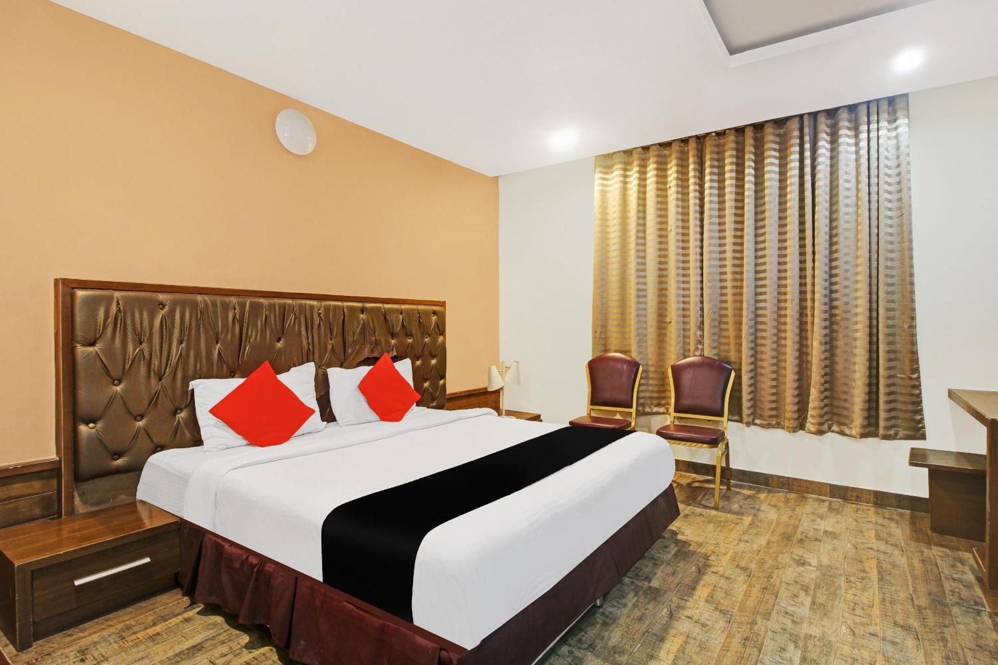 Collection O 82357 Hotel Surabhi Pride Trimulgherry Eksteriør billede