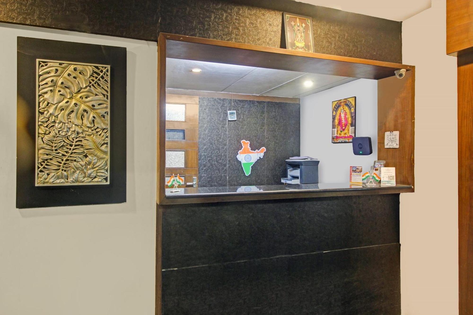 Collection O 82357 Hotel Surabhi Pride Trimulgherry Eksteriør billede